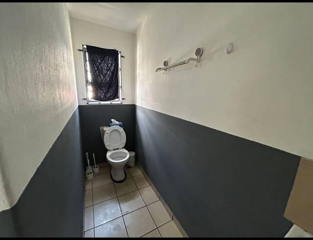 486M² WAREHOUSE TO LET IN SPARTAN